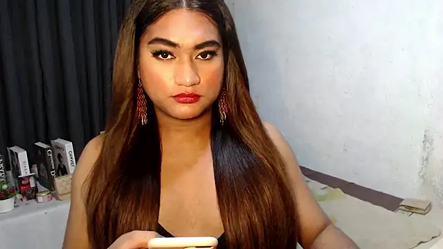 Elysia Fox online show from 10, 3, 2026