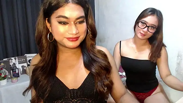 Elysia Fox online show from 27, 3, 2026