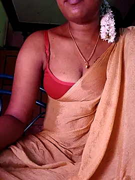 Snapshot of Tamil_Kavitha chatting on 11, 5, 2026 Tamil Kavitha online show from 11, 5, 2026