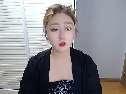 Snapshot of meizijiang chatting on 13, 9, 2025 meizijiang online show from 13, 9, 2025