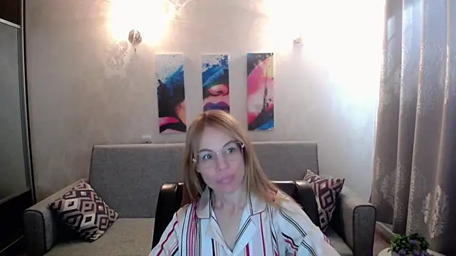 shy hot cat online show from 12, 9, 2025