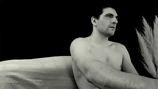 ObeyLust online show from 3, 10, 2025