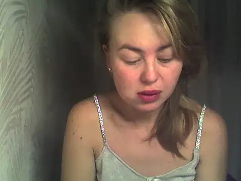 MartaLuna  online show from 17, 10, 2025