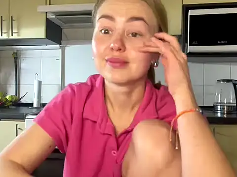 MartaLuna  online show from 31, 3, 2026