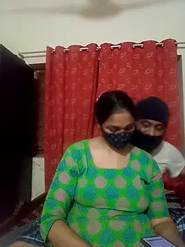 Floweryhotvabi online show from 23, 3, 2026