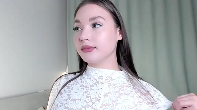 Snapshot of KristynSchwerin chatting on 28, 9, 2025 KristynSchwerin online show from 28, 9, 2025