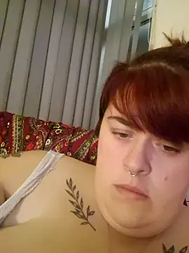 Snapshot of BBWBlossom69x chatting on 3, 10, 2025 BBWBlossom69x online show from 3, 10, 2025
