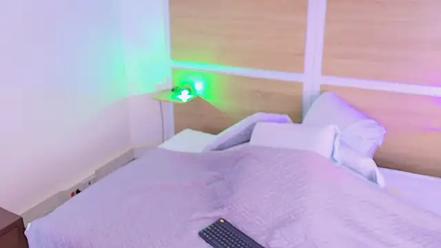 ValeryCortezm online show from 9, 2, 2026