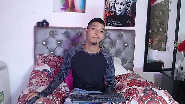 xxKamadevaxx online show from 26, 11, 2025