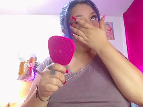 Emma  Fox  online show from 28, 9, 2025