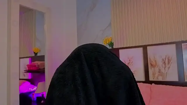 Snapshot of tokyoluu chatting on 19, 9, 2025 tokyoluu online show from 19, 9, 2025