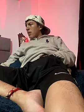 NaytonFreeman online show from 12, 11, 2025