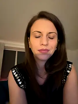 ScarlettNoirr online show from 19, 11, 2025