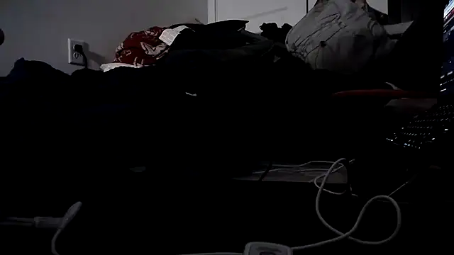 jasoncali305 online show from 21, 10, 2025