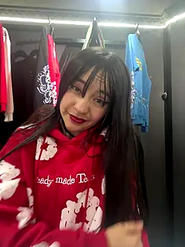 Wayne-and-Milu online show from 25, 11, 2025