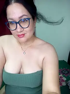 Snapshot of bellotasantos chatting on 19, 9, 2025 bellotasantos online show from 19, 9, 2025