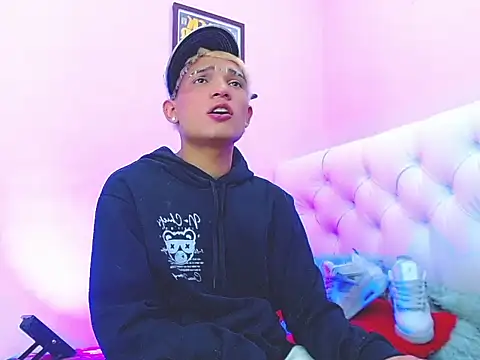 EL VENEZOLANO 22CM online show from 12, 11, 2025