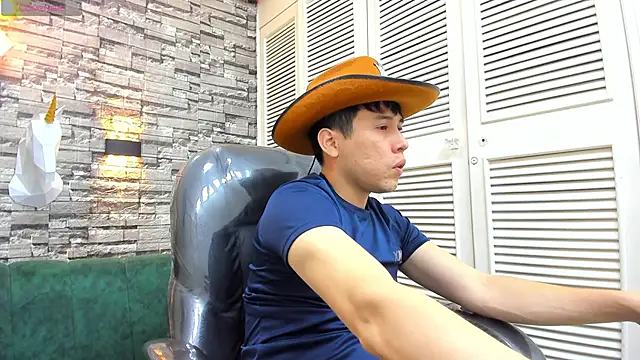 Nick Wolff online show from 12, 11, 2025