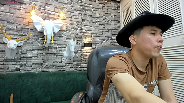 Nick Wolff online show from 24, 11, 2025