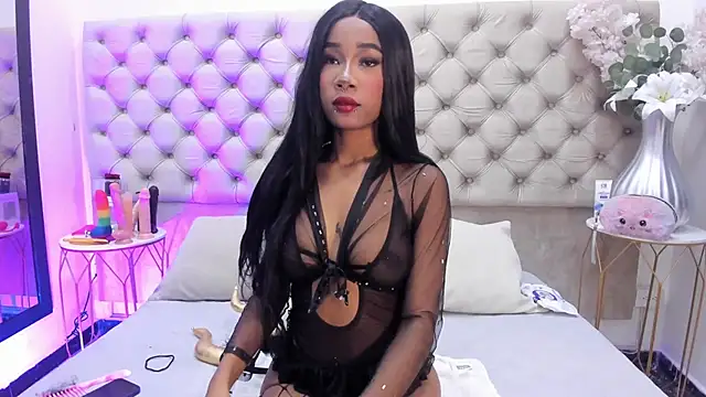 AishaValcazar online show from 17, 10, 2025