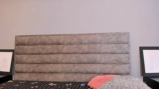 Aliciabloom online show from 11, 10, 2025