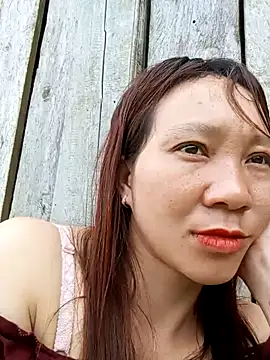 bonnie-00 online show from 19, 5, 2026
