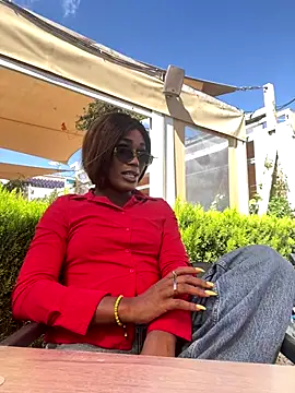 Snapshot of Afrikaisy_big21dx chatting on 1, 10, 2025 Afrikaisy big21dx online show from 1, 10, 2025