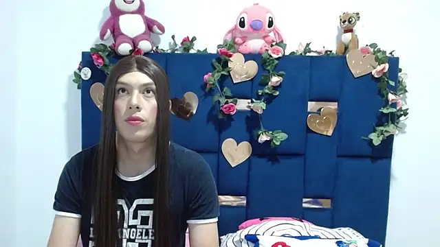 PinkLuna LolaBloom online show from 14, 2, 2026