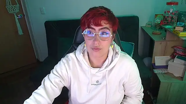 Miacatsito3 online show from 17, 12, 2025