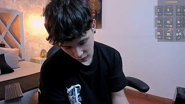 Snapshot of kraven_lust chatting on 5, 7, 2026 kraven lust online show from 5, 7, 2026