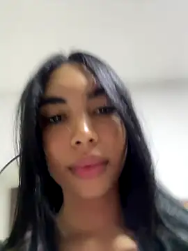 karolaalcendra online show from 12, 10, 2025