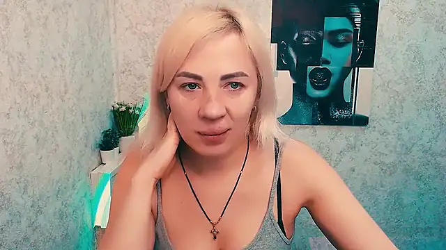 EmmaCat  online show from 19, 2, 2026