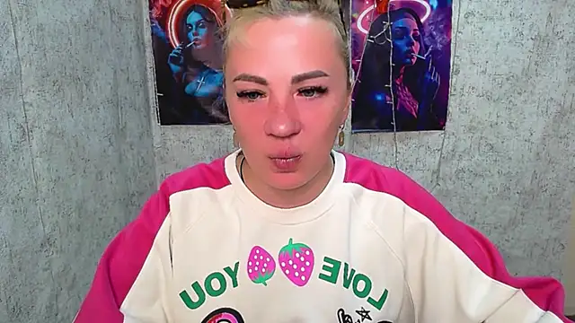 EmmaCat  online show from 5, 4, 2026