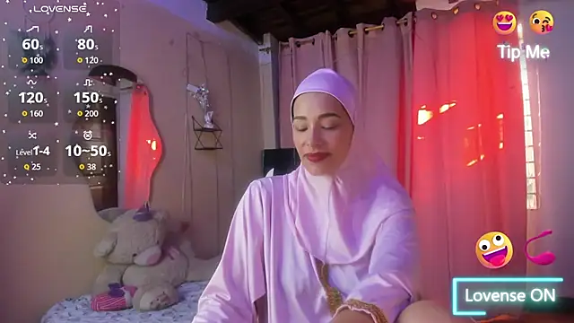 ShanaJamil online show from 26, 11, 2025