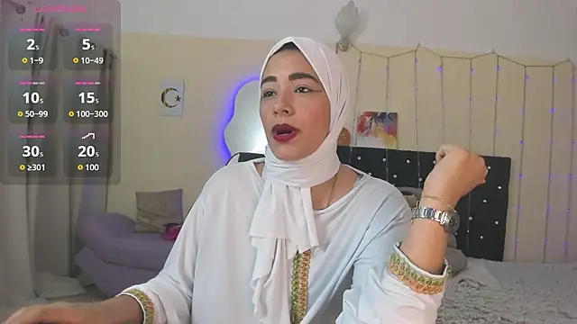 Snapshot of ShanaJamil chatting on 6, 5, 2026 ShanaJamil online show from 6, 5, 2026