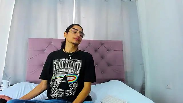 EthanBlackwoodd online show from 13, 1, 2026