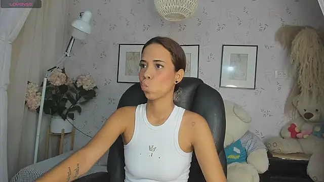 Anntonellaa online show from 1, 12, 2025