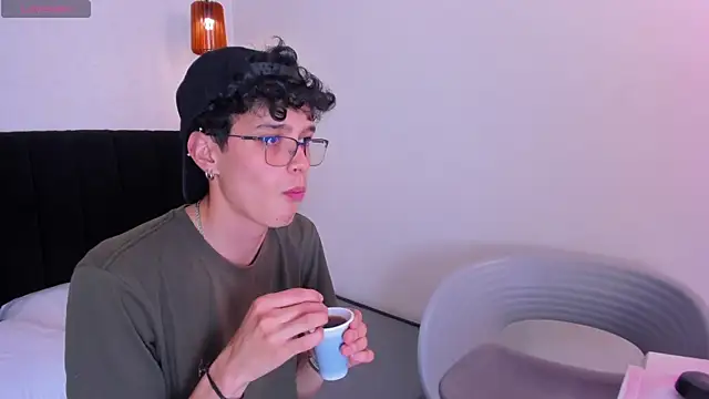  ruby red online show from 20, 9, 2025