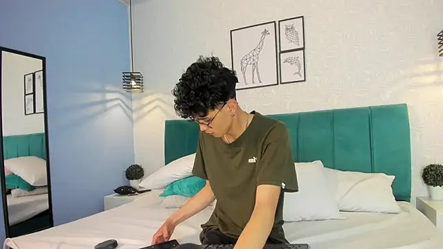  ruby red online show from 26, 9, 2025