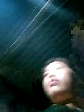 Luyen004 online show from 9, 4, 2026