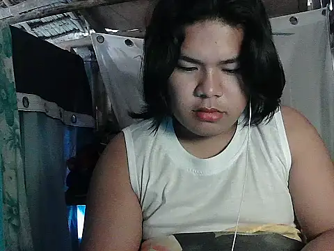 Snapshot of Huntrix2025 chatting on 16, 4, 2026 Huntrix2025 online show from 16, 4, 2026