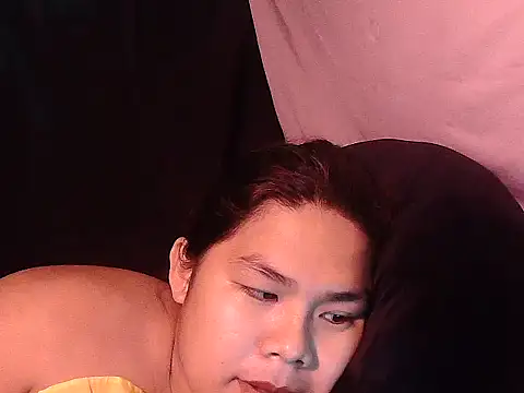 Snapshot of Huntrix2025 chatting on 24, 6, 2026 Huntrix2025 online show from 24, 6, 2026