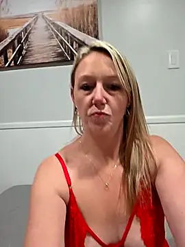 Snapshot of therealbigbootytessa chatting on 13, 10, 2025 therealbigbootytessa online show from 13, 10, 2025