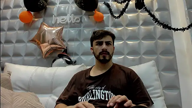 Jack Daniel   online show from 31, 10, 2025