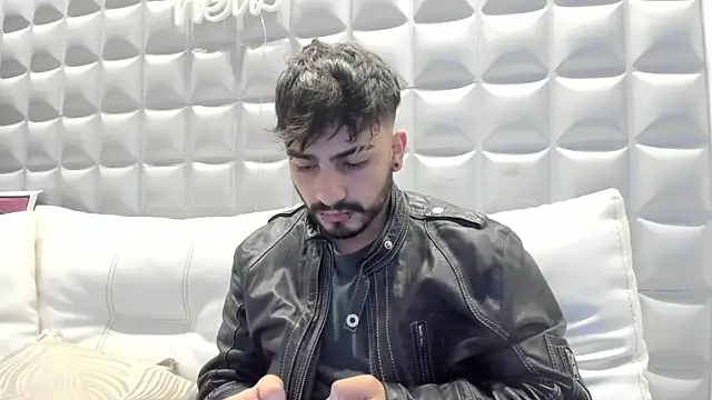 Jack Daniel   online show from 8, 11, 2025