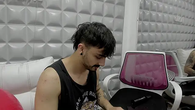 Jack Daniel   online show from 2, 12, 2025