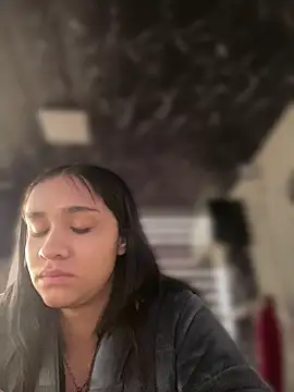 Snapshot of Isabella-Teen chatting on 8, 7, 2026 Isabella-Teen online show from 8, 7, 2026