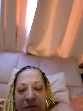 CherryLips80 online show from 15, 1, 2026