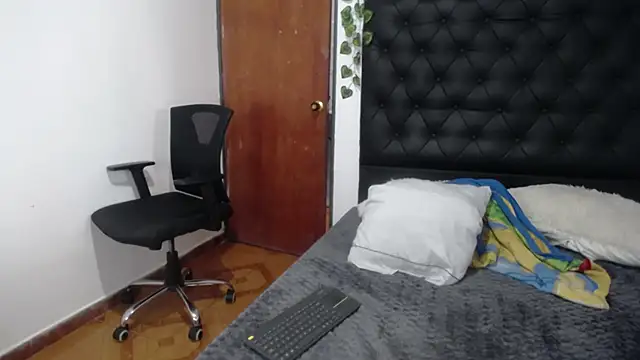 isabel 09 online show from 21, 10, 2025