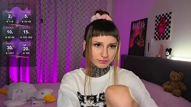 LilithPoison online show from 13, 11, 2025